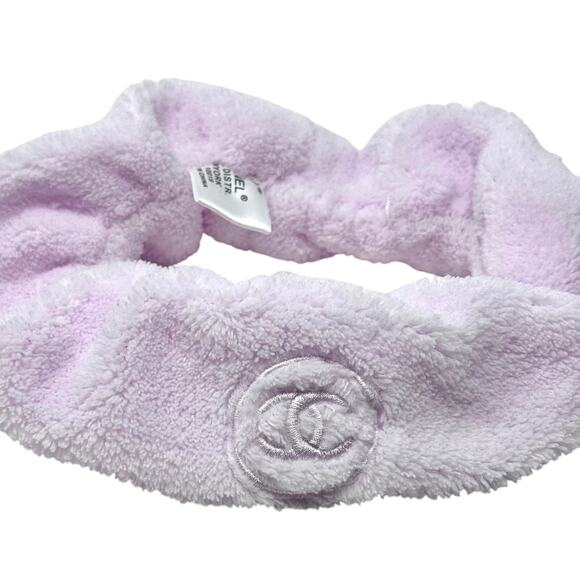 Chanel ‘White Essentiel’ Hair Band - Picture 15 of 16